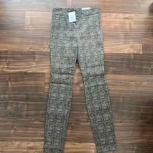 RW&Co Camber & Grace Legging - Size Medium